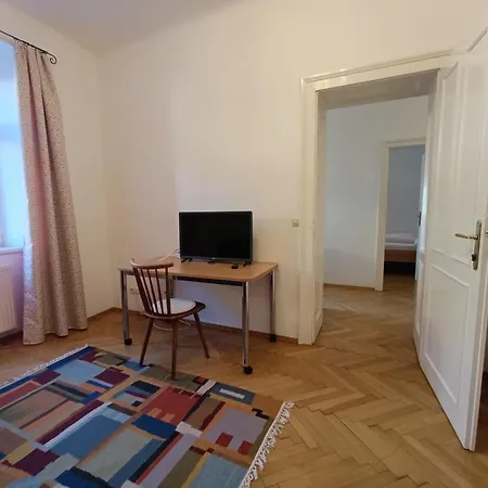 Waasen, Leoben, Minimum 2 Tage * Leoben (Styria)