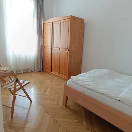 Waasen, Leoben, Minimum 2 Tage Leoben (Styria)
