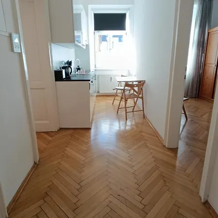 Waasen, Leoben, Minimum 2 Tage *