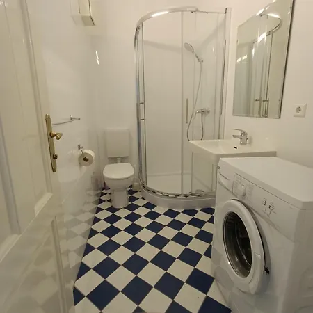 Waasen, Leoben, Minimum 2 Tage Apartment *